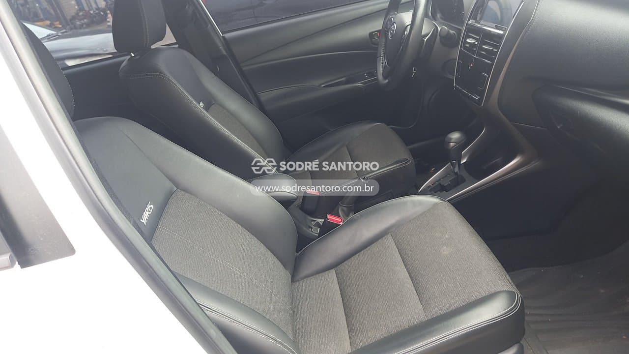 Toyota Yaris Ha Xs15 2023 — foto 9