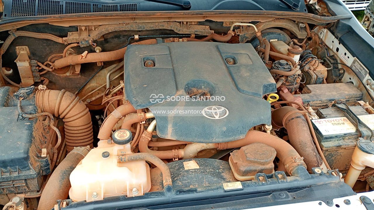 Toyota Hilux 2024 — foto 5