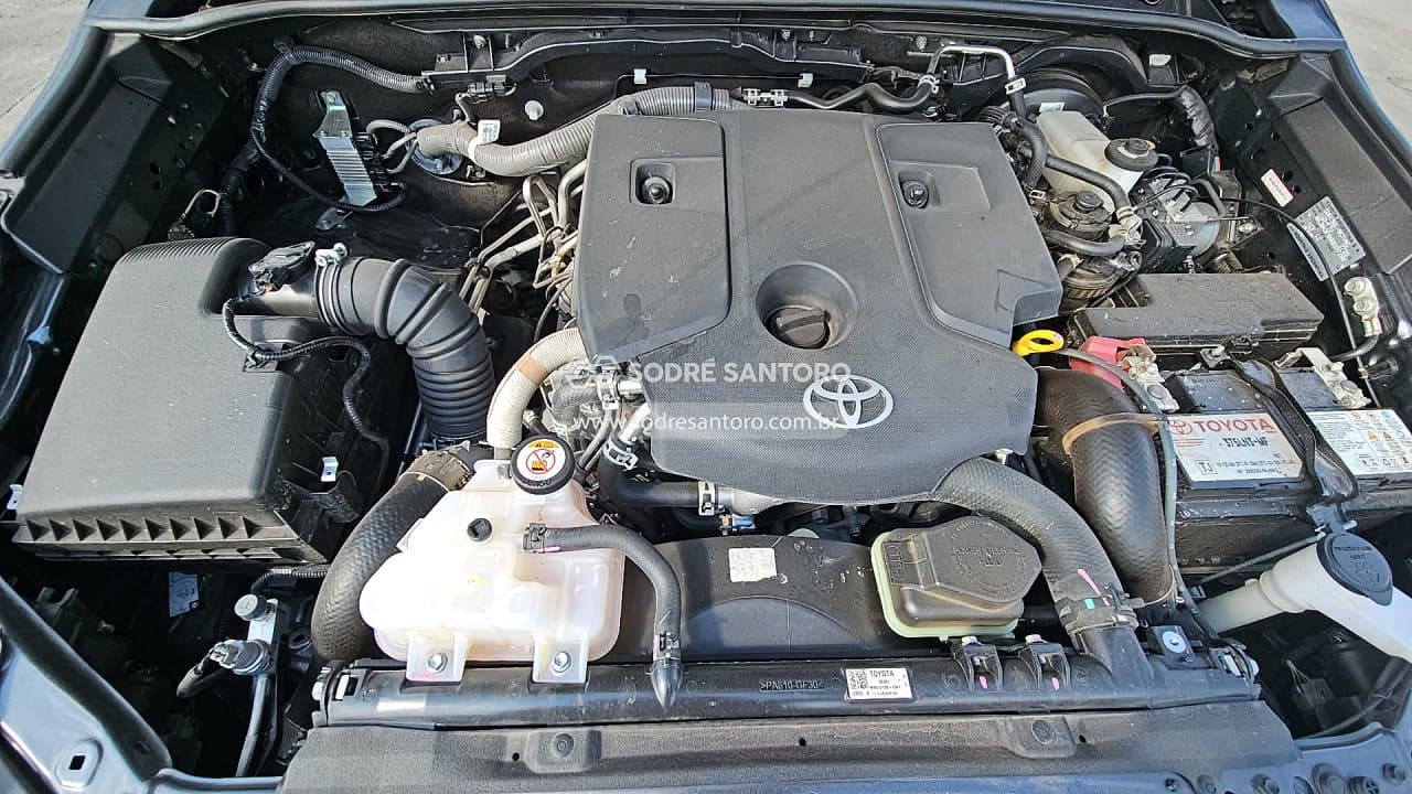 Toyota Hilux 2024 — foto 5