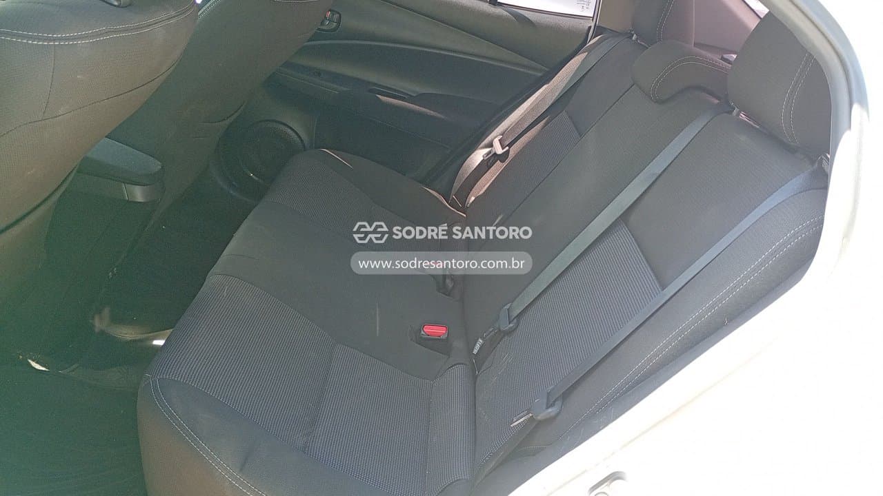 Toyota Yaris Sa Xl15 2025 — foto 11