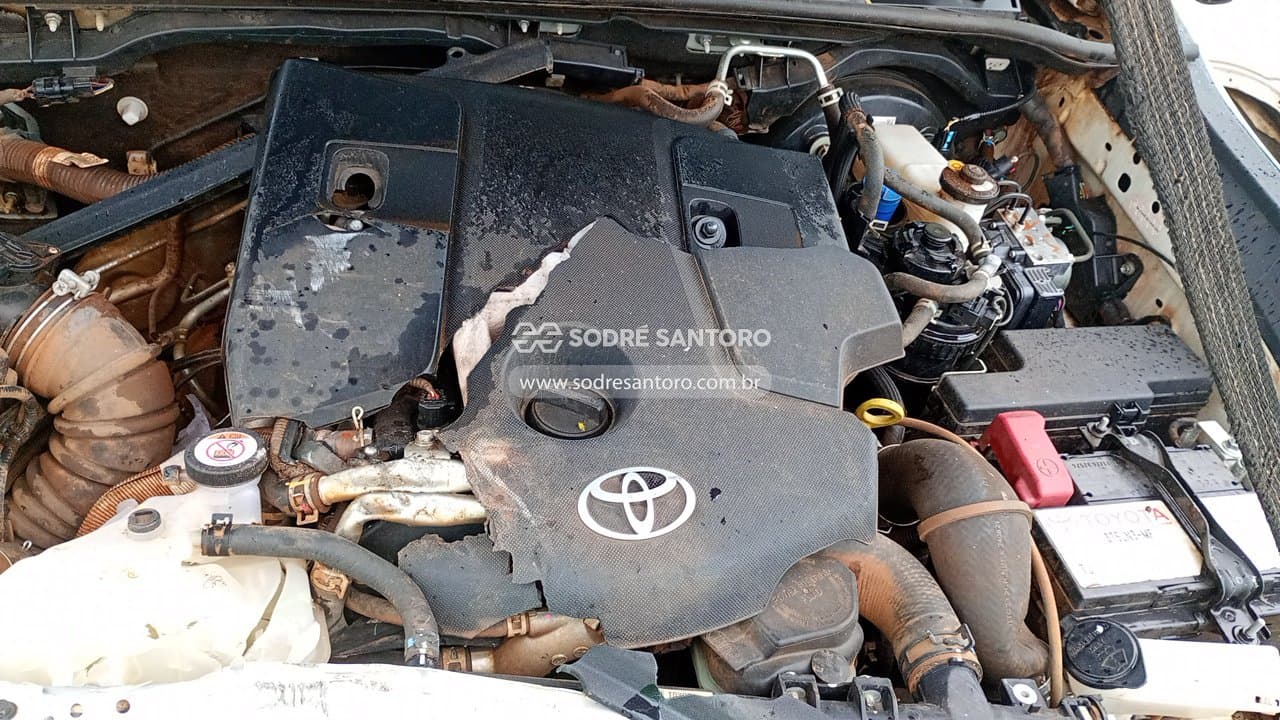 Toyota Hilux 2025 — foto 5
