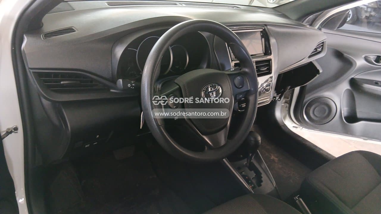 Toyota Yaris Ha Xl15 2024 — foto 6
