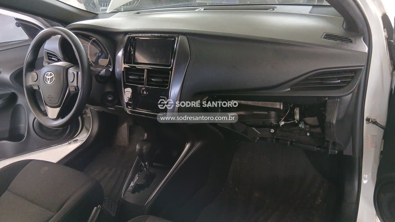 Toyota Yaris Ha Xl15 2024 — foto 8