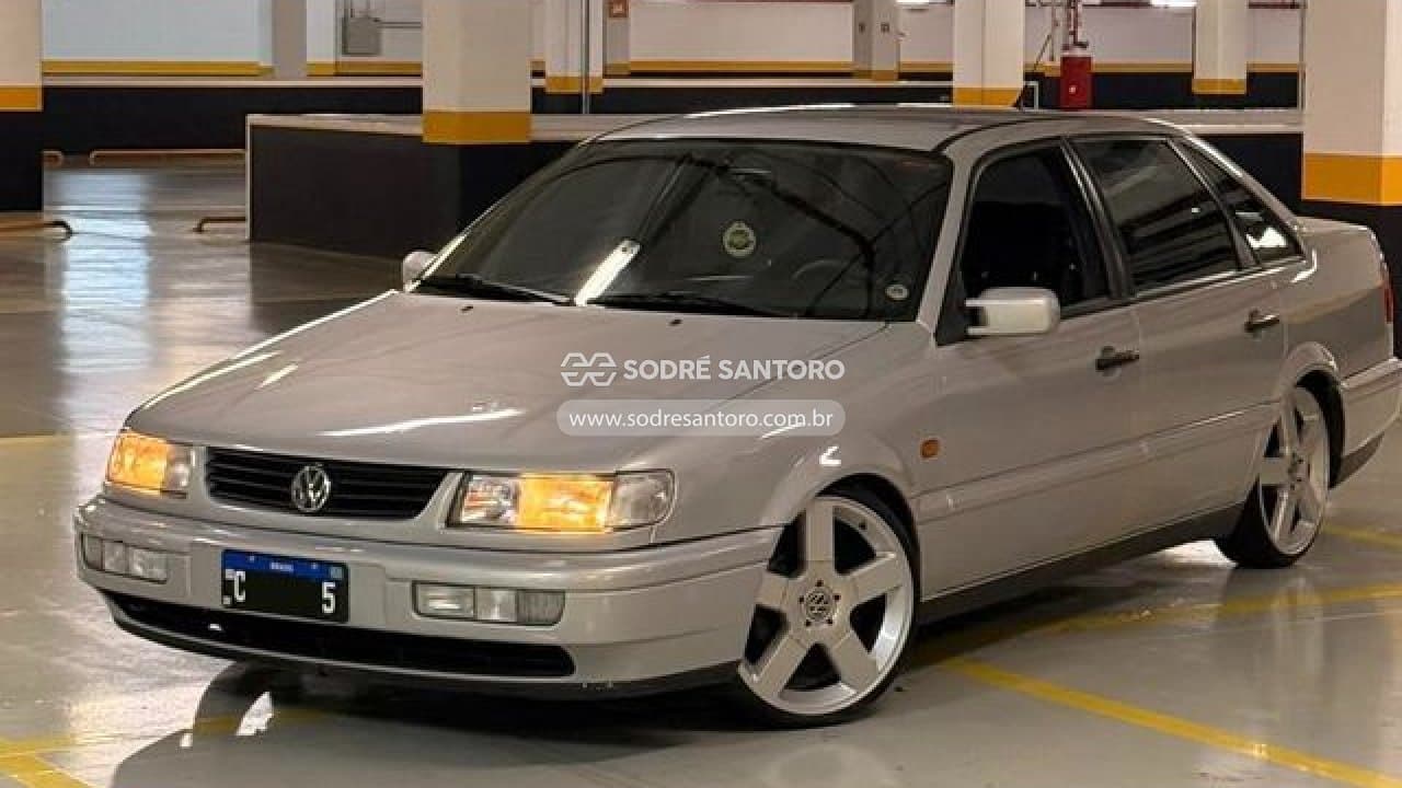 Volkswagen Passat 1996, prata