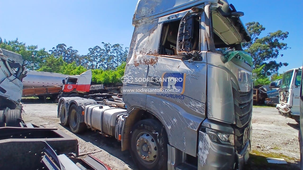 Iveco S-way 480-6x2 2024, cinza