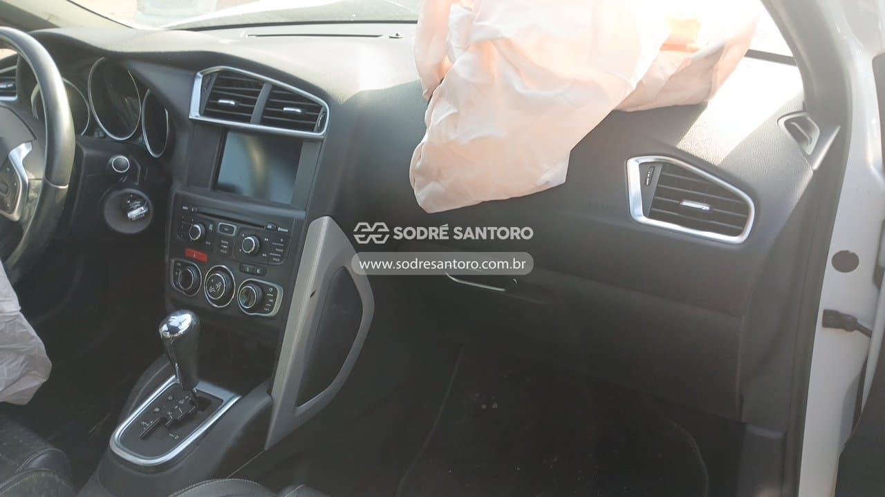 Citroën Ds4 Turbo 2014 — foto 7