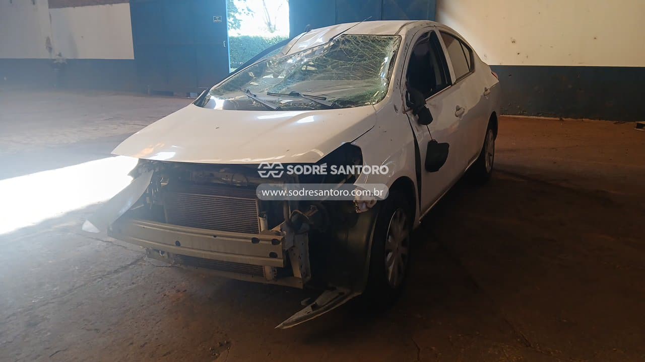 Nissan Versa 10 2020 — foto 3
