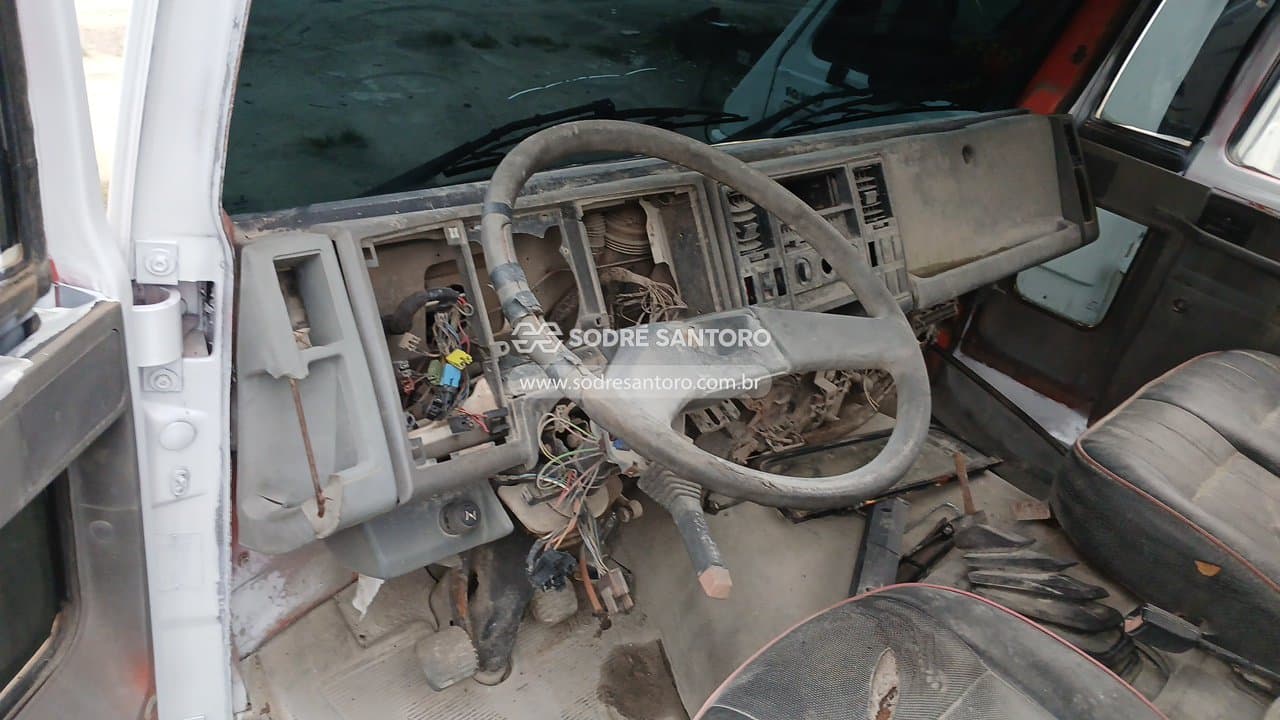 Ford Cargo 2425 2000 — foto 7