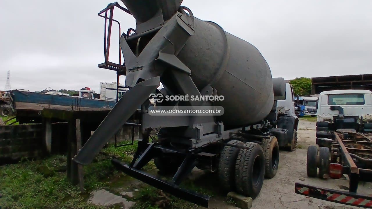 Ford Cargo 2425 2000 — foto 4