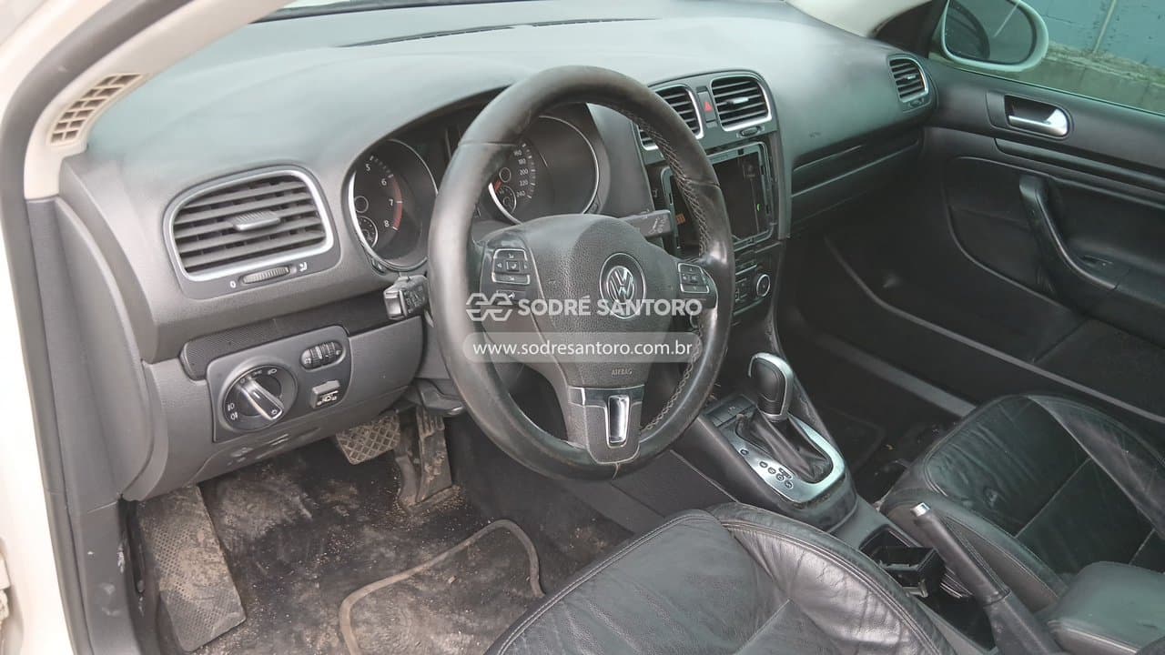 Volkswagen Jetta Variant 2012 — foto 6