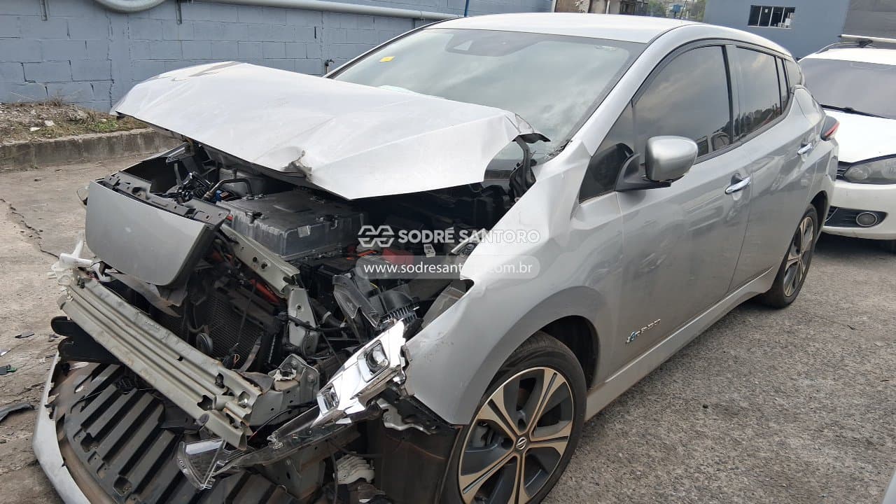 Nissan Leaf Tekna 2022 — foto 3