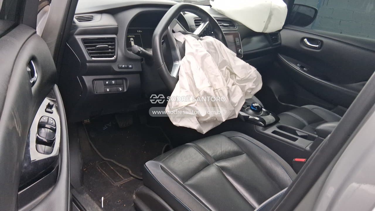 Nissan Leaf Tekna 2022 — foto 6