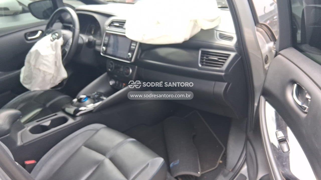 Nissan Leaf Tekna 2022 — foto 8