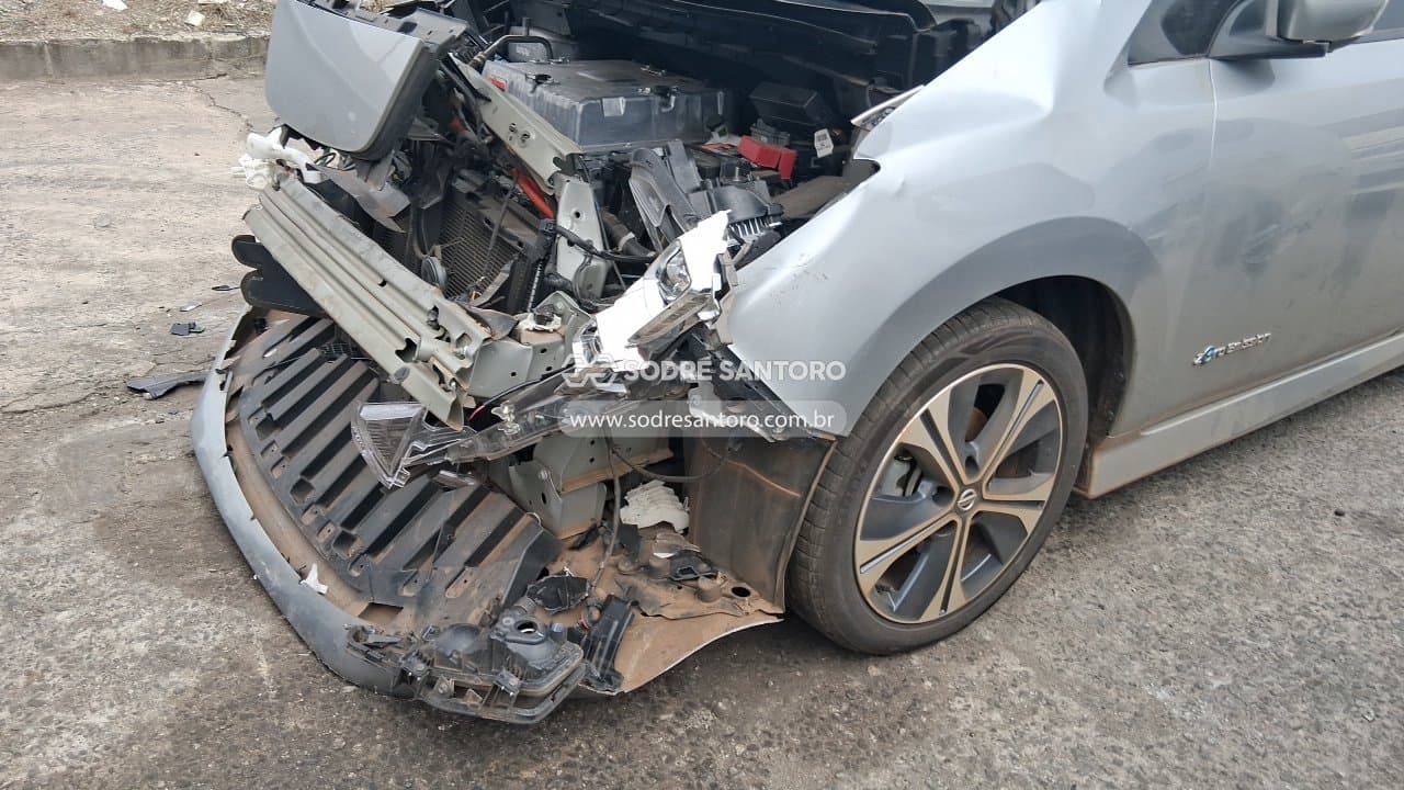 Nissan Leaf Tekna 2022 — foto 11