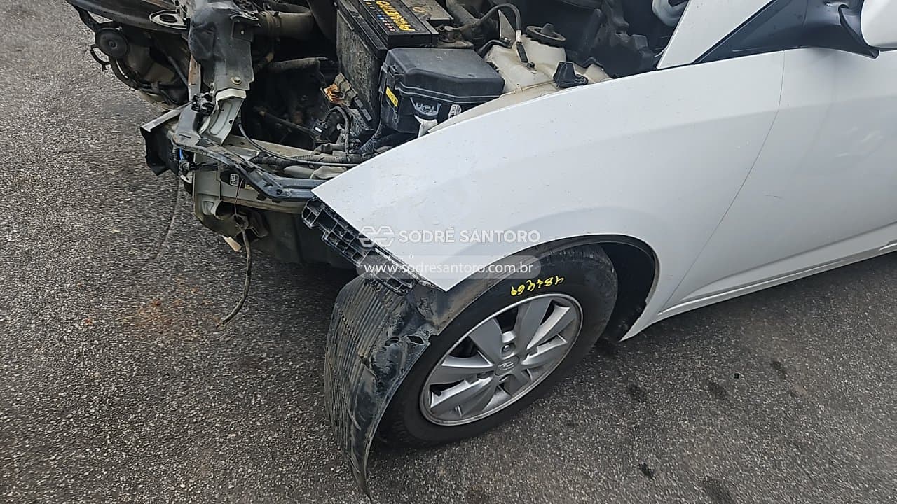 Hyundai Hb20s 1.0m Comf 2014 — foto 12