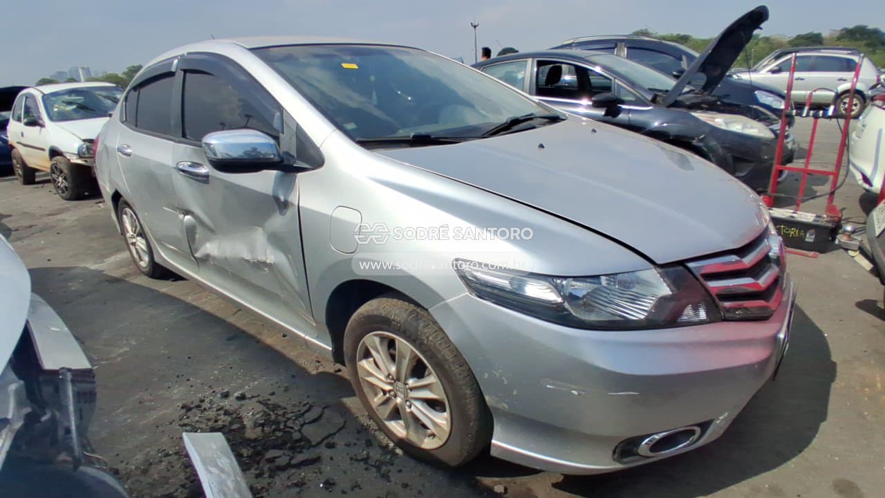 Honda City Dx Flex 2013, cinza