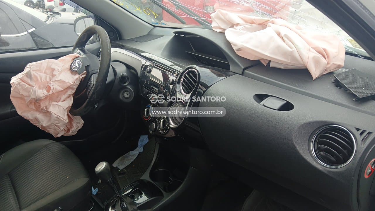 Toyota Etios Sd Xplus At 2019 — foto 7
