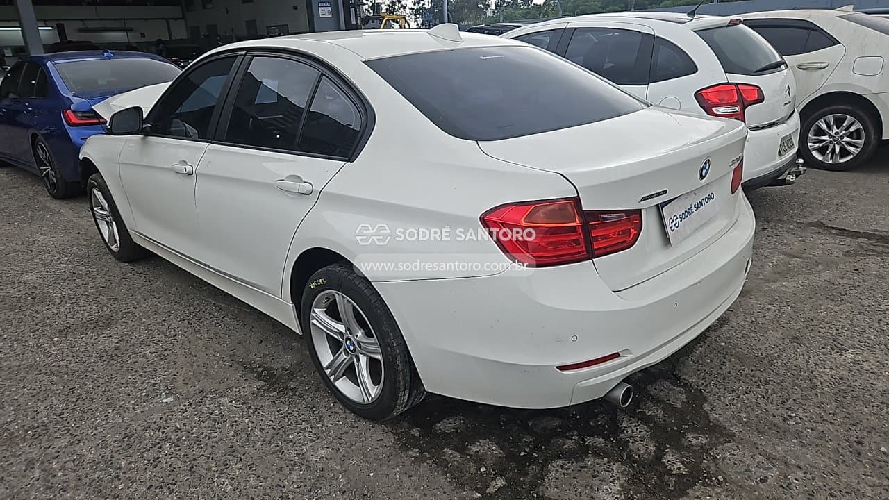 BMW 320i Active Flex 2015 — foto 2