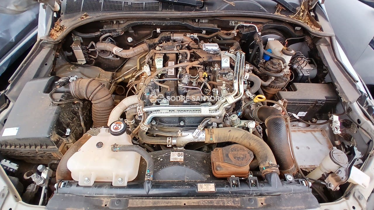 Toyota Hilux 2025 — foto 5