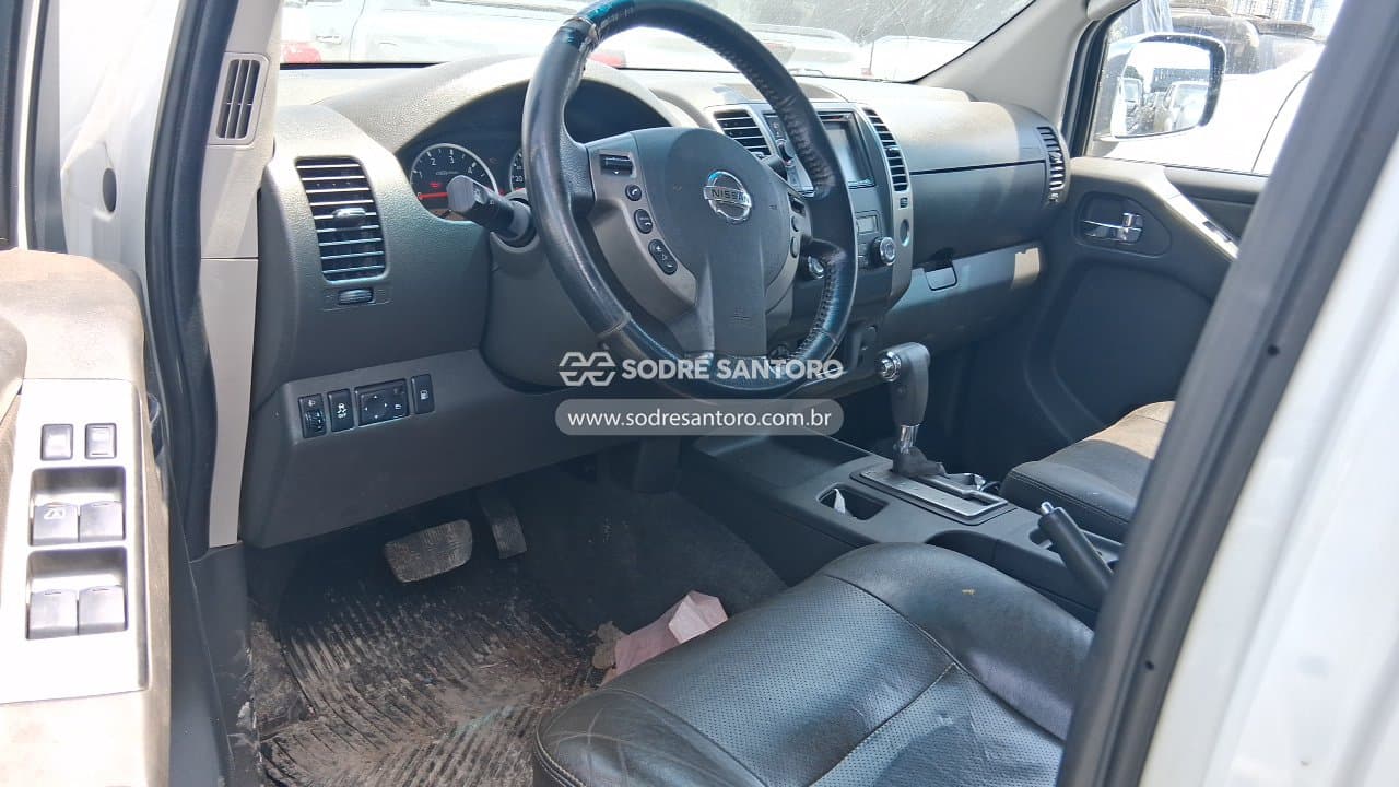 Nissan Frontier Sl 4x4 2015 — foto 6