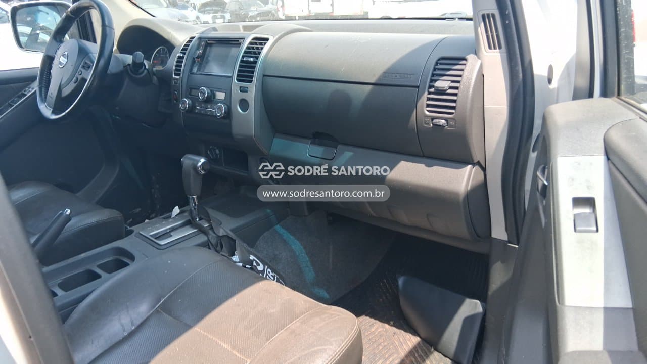 Nissan Frontier Sl 4x4 2015 — foto 7