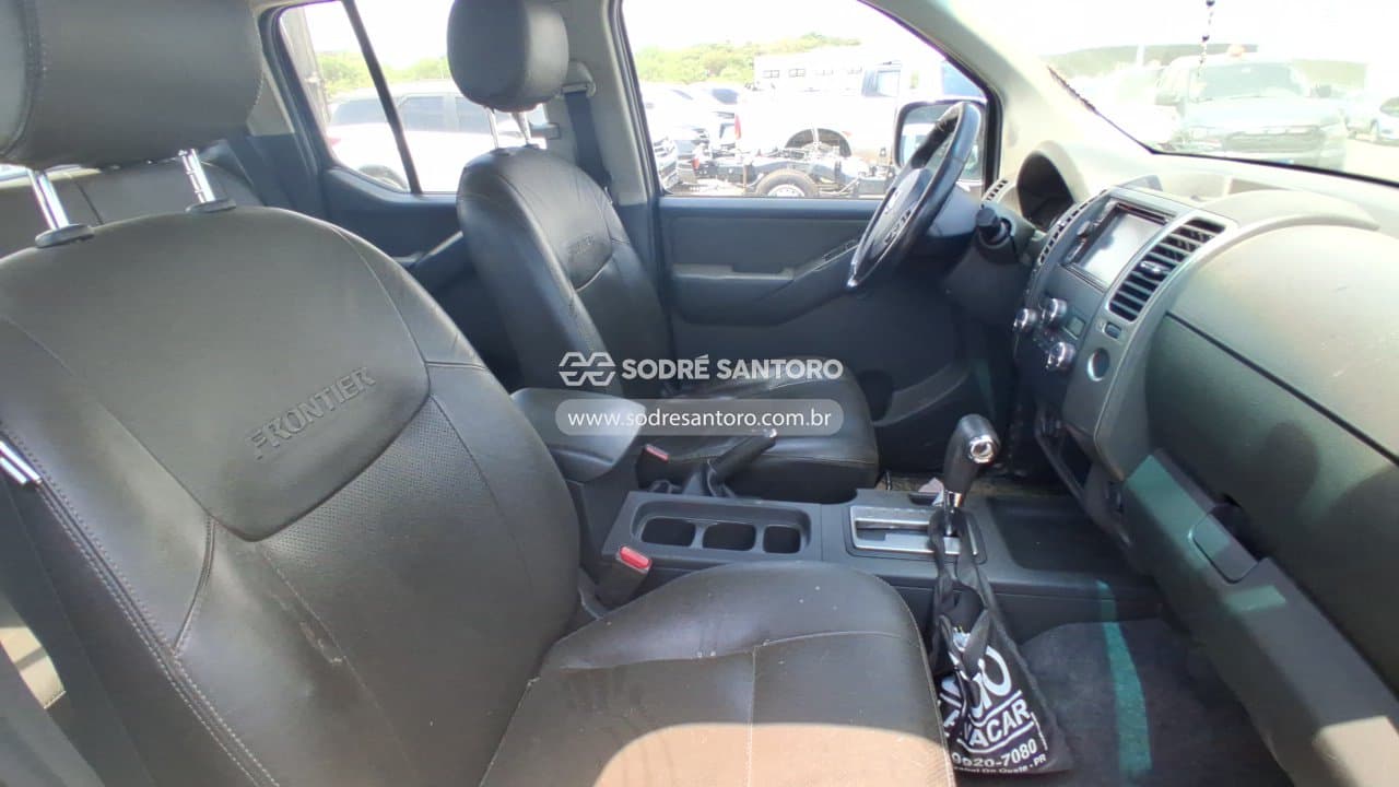 Nissan Frontier Sl 4x4 2015 — foto 8