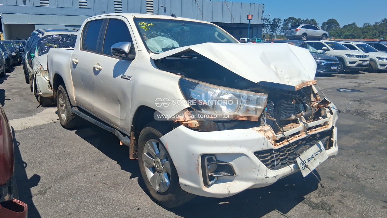 Toyota Hilux Cdsr A4fd 2020, branca
