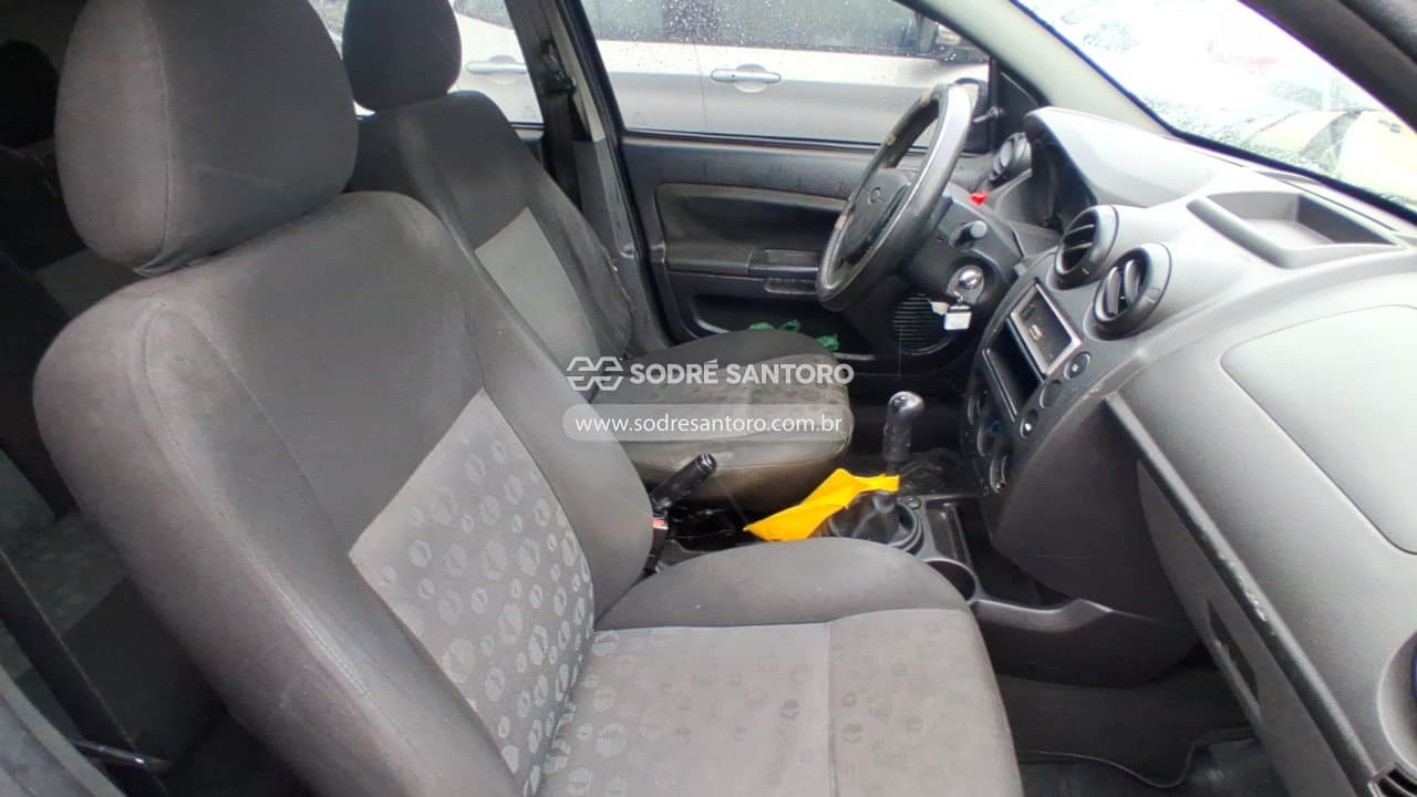 Ford Fiesta Flex 2011 — foto 9