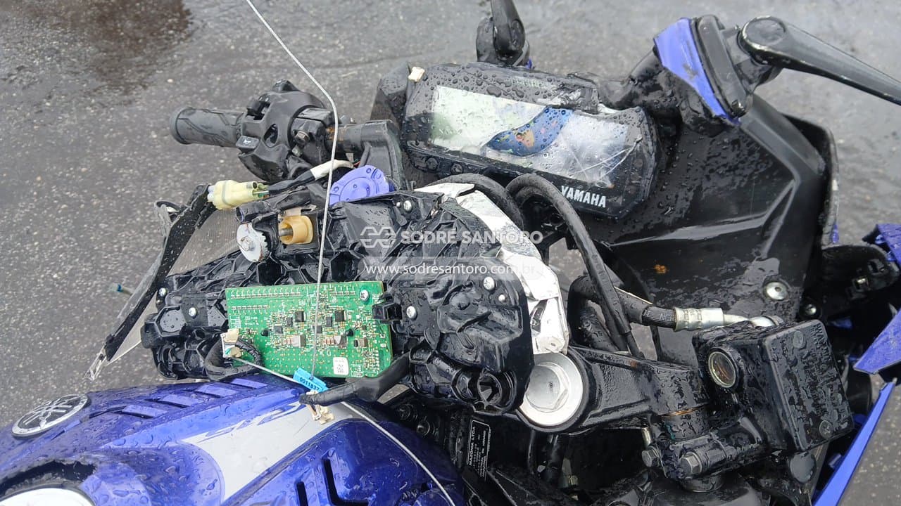 Yamaha Yzf R15 Abs 2024 — foto 7