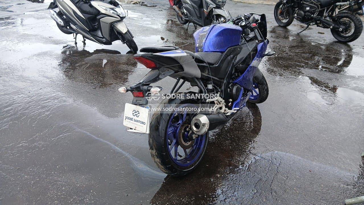 Yamaha Yzf R15 Abs 2024 — foto 4