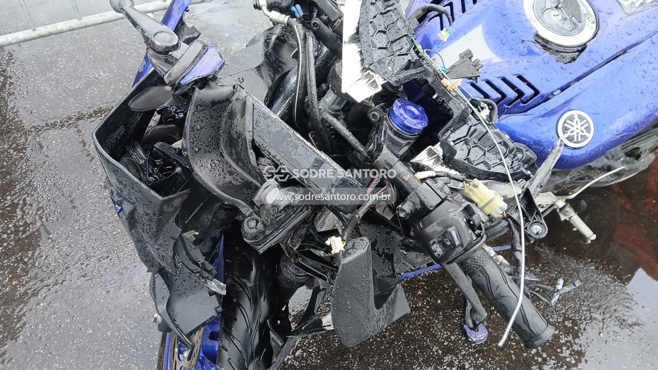Yamaha Yzf R15 Abs 2024 — foto 8