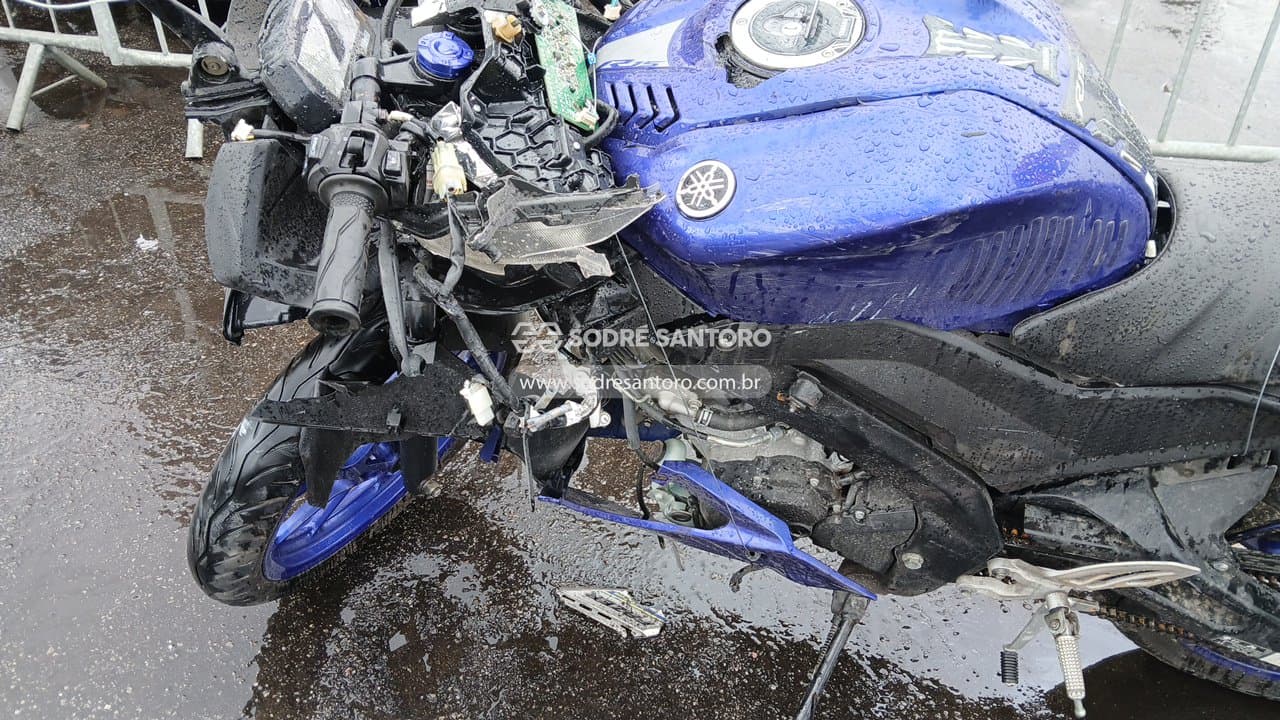 Yamaha Yzf R15 Abs 2024 — foto 11