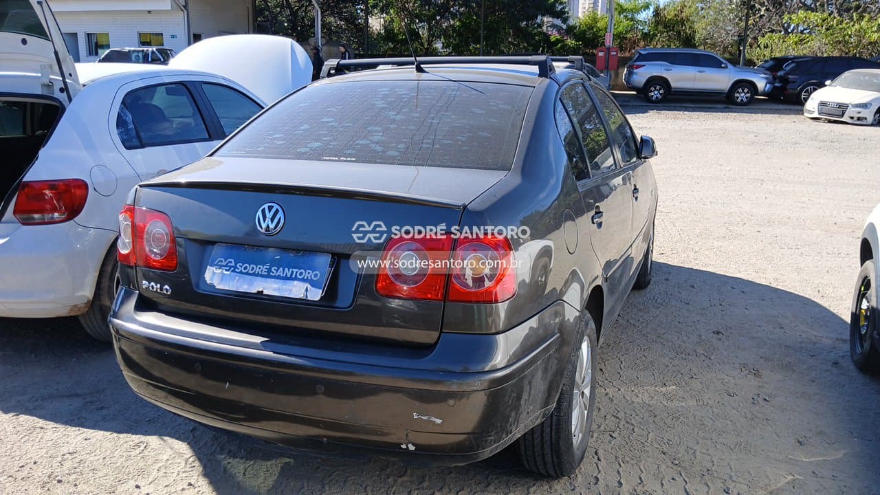 Volkswagen Polo Sedan 1.6 Comfor 2009 — foto 4