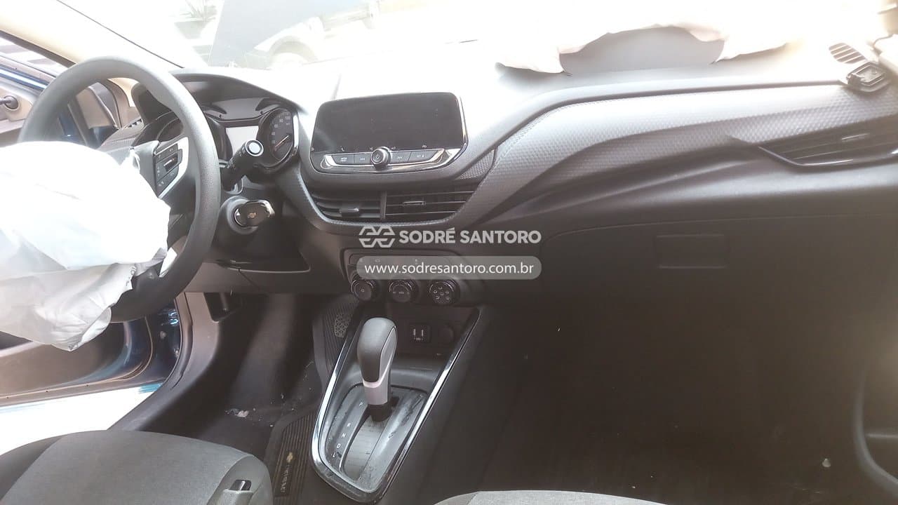 Chevrolet Onix Plus 2023 — foto 8