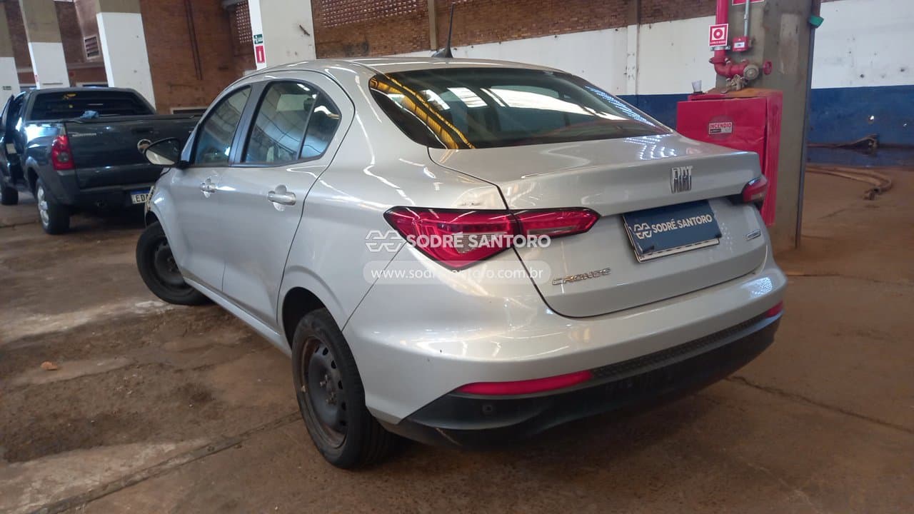 Fiat Cronos Drive 2024 — foto 2