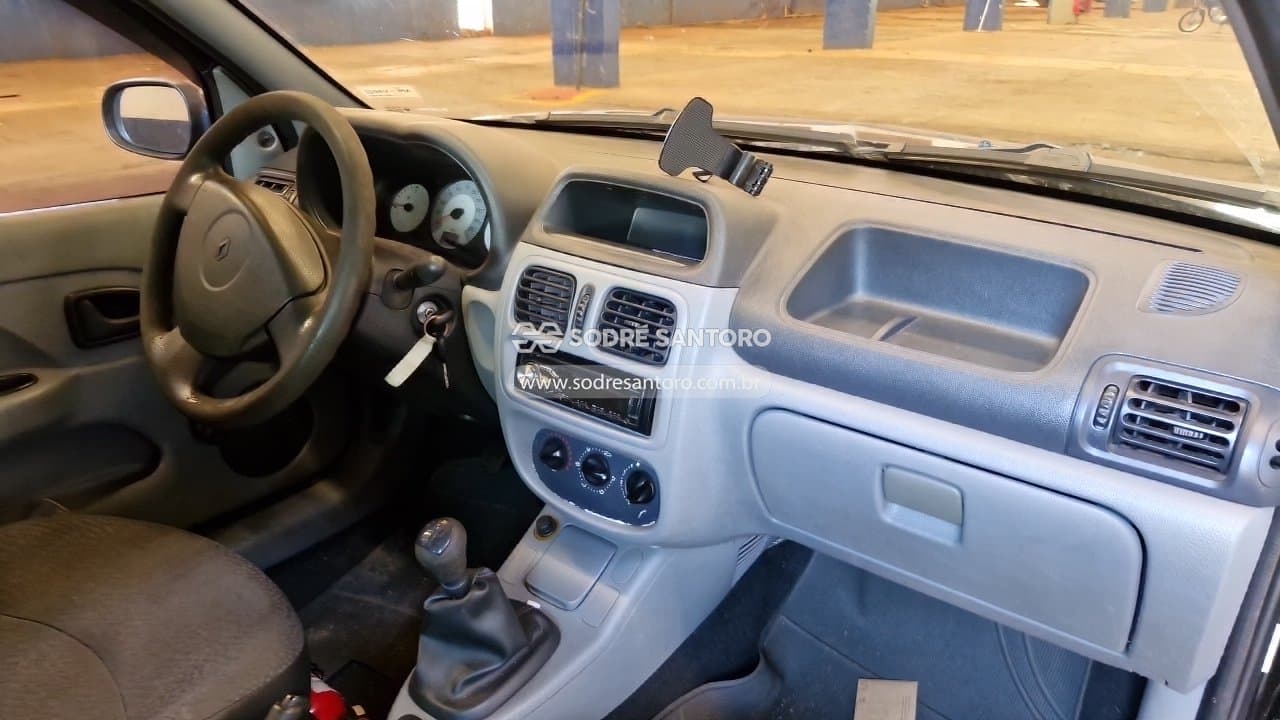 Renault Clio 2011 — foto 6