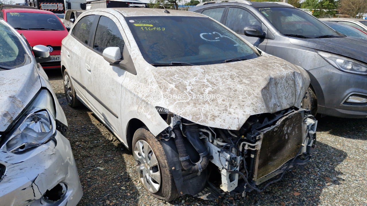 Chevrolet Onix 1.4 Lt 2014, branca