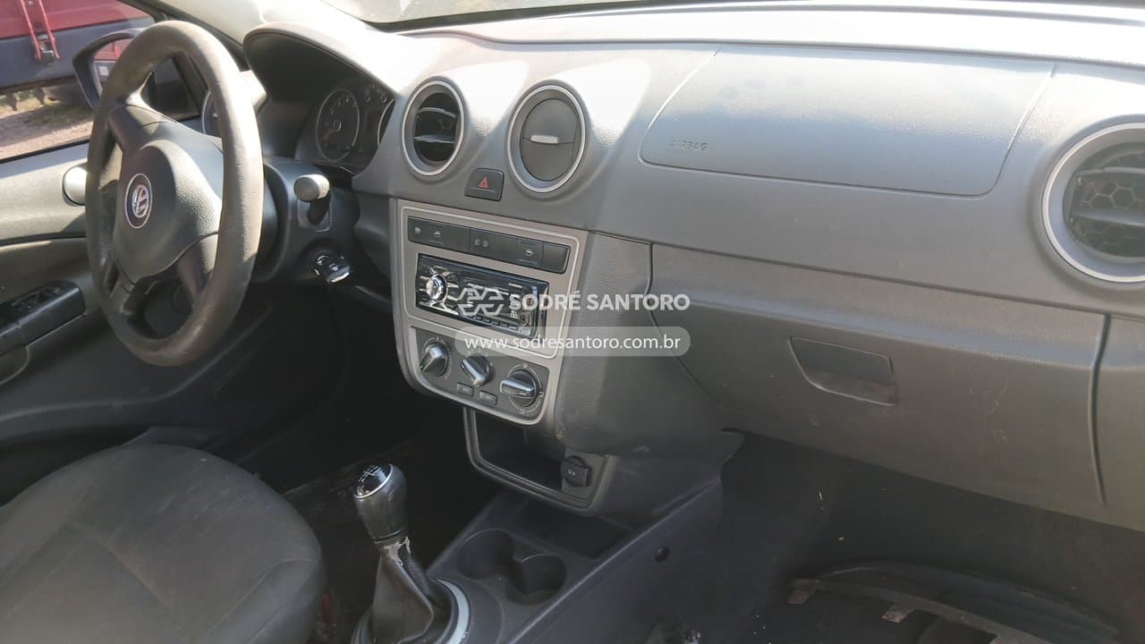 Volkswagen Voyage 1.6 2013 — foto 7