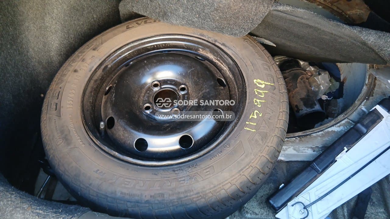 Volkswagen Voyage 1.6 2013 — foto 9