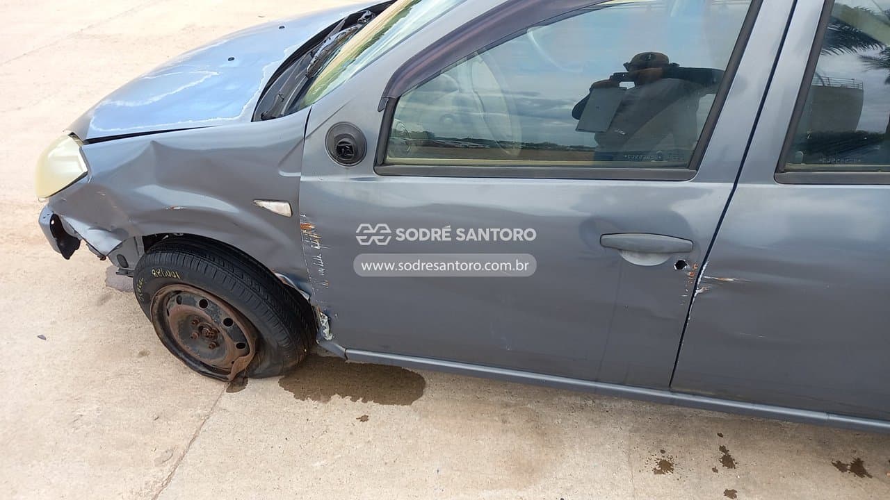 Renault Sandero 2012 — foto 12