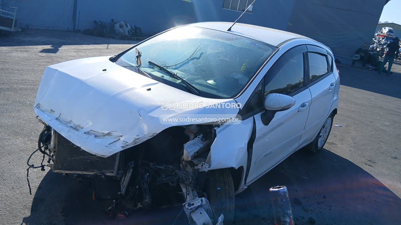 Ford Fiesta 16se 2017 — foto 3