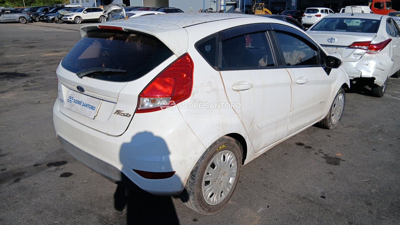 Ford Fiesta 16se 2017 — foto 4