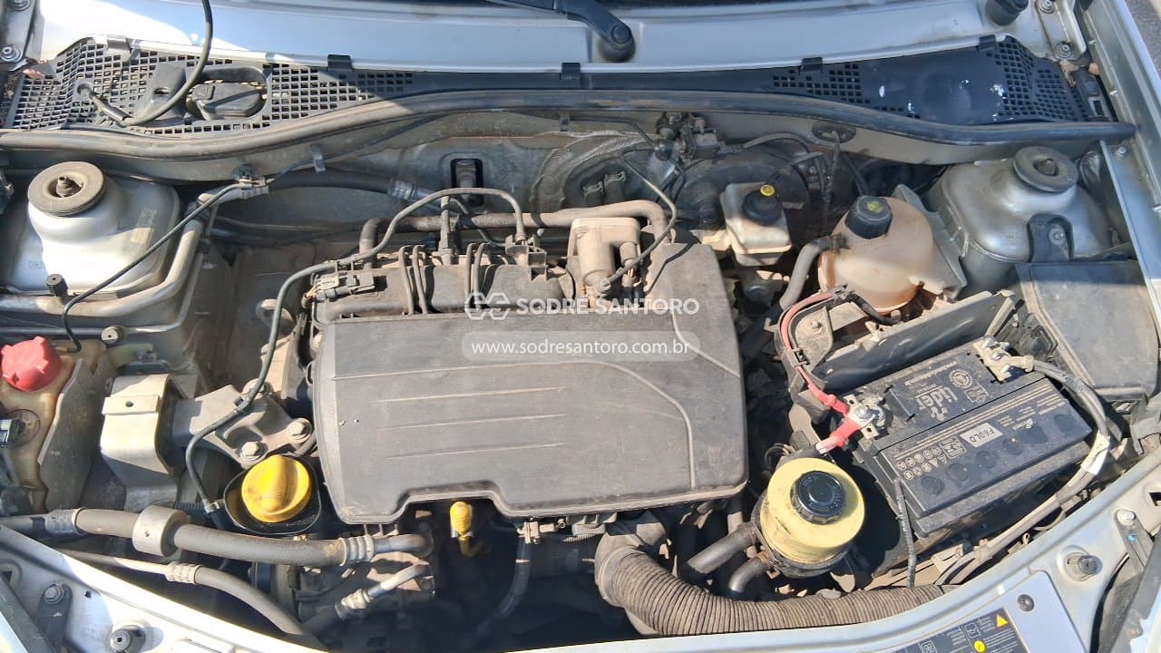 Renault Sandero 2012 — foto 5