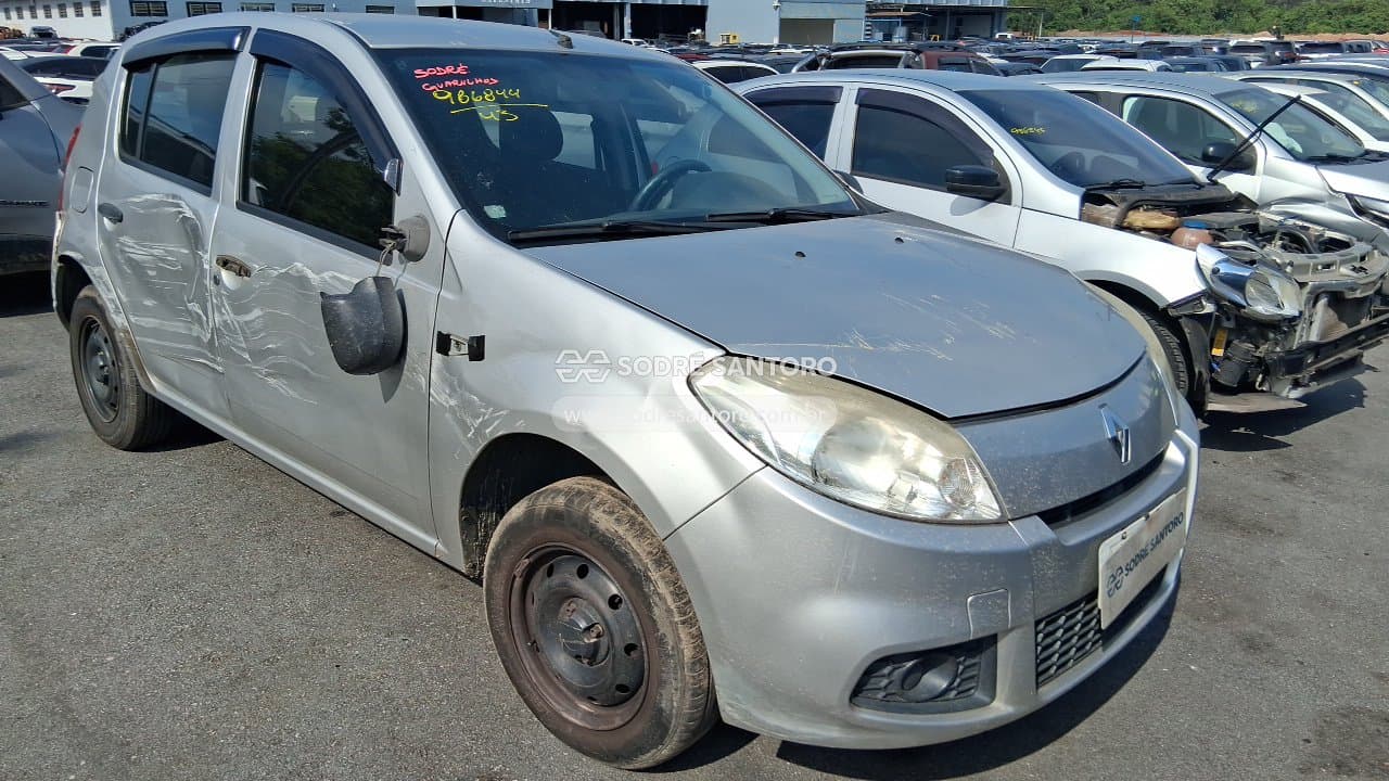 Renault Sandero 2012, prata