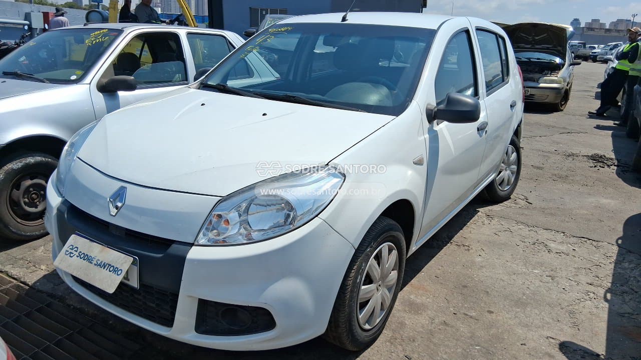 Renault Sandero 2013 — foto 3