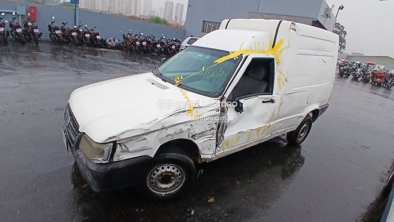 Fiat Fiorino Flex 2013 — foto 3