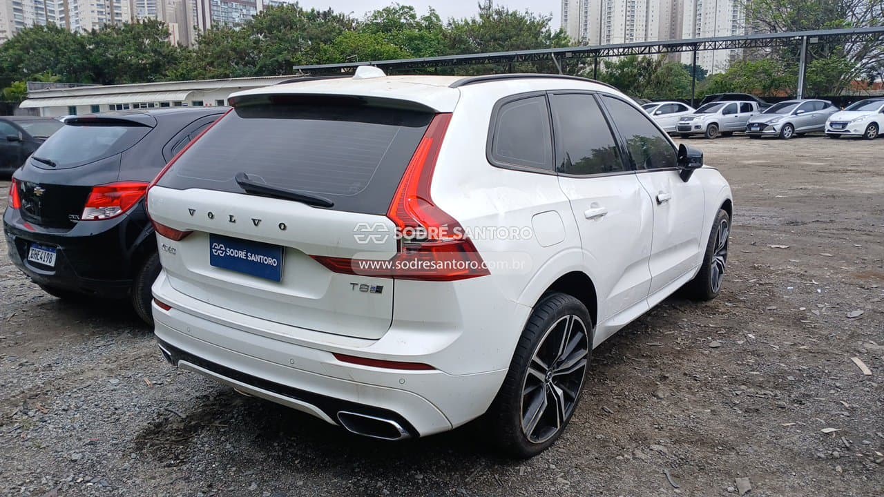 Volvo Xc60 T8 R-design 2020 — foto 4