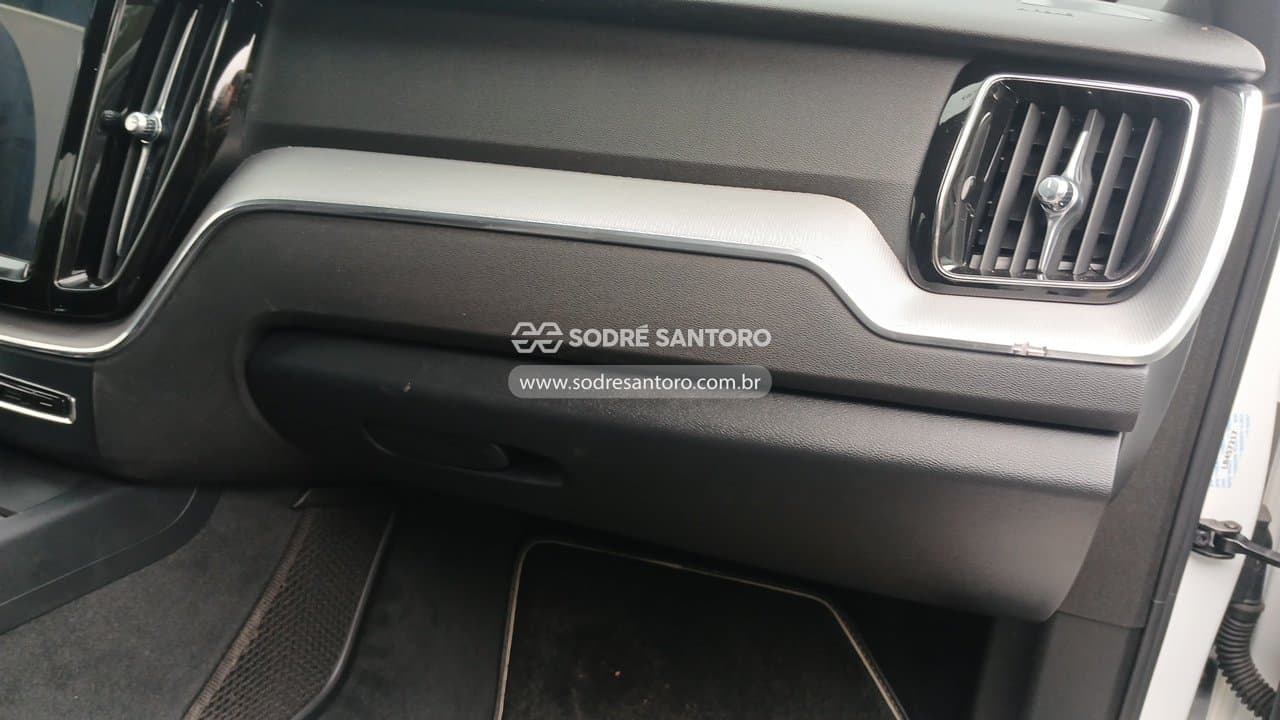 Volvo Xc60 T8 R-design 2020 — foto 7
