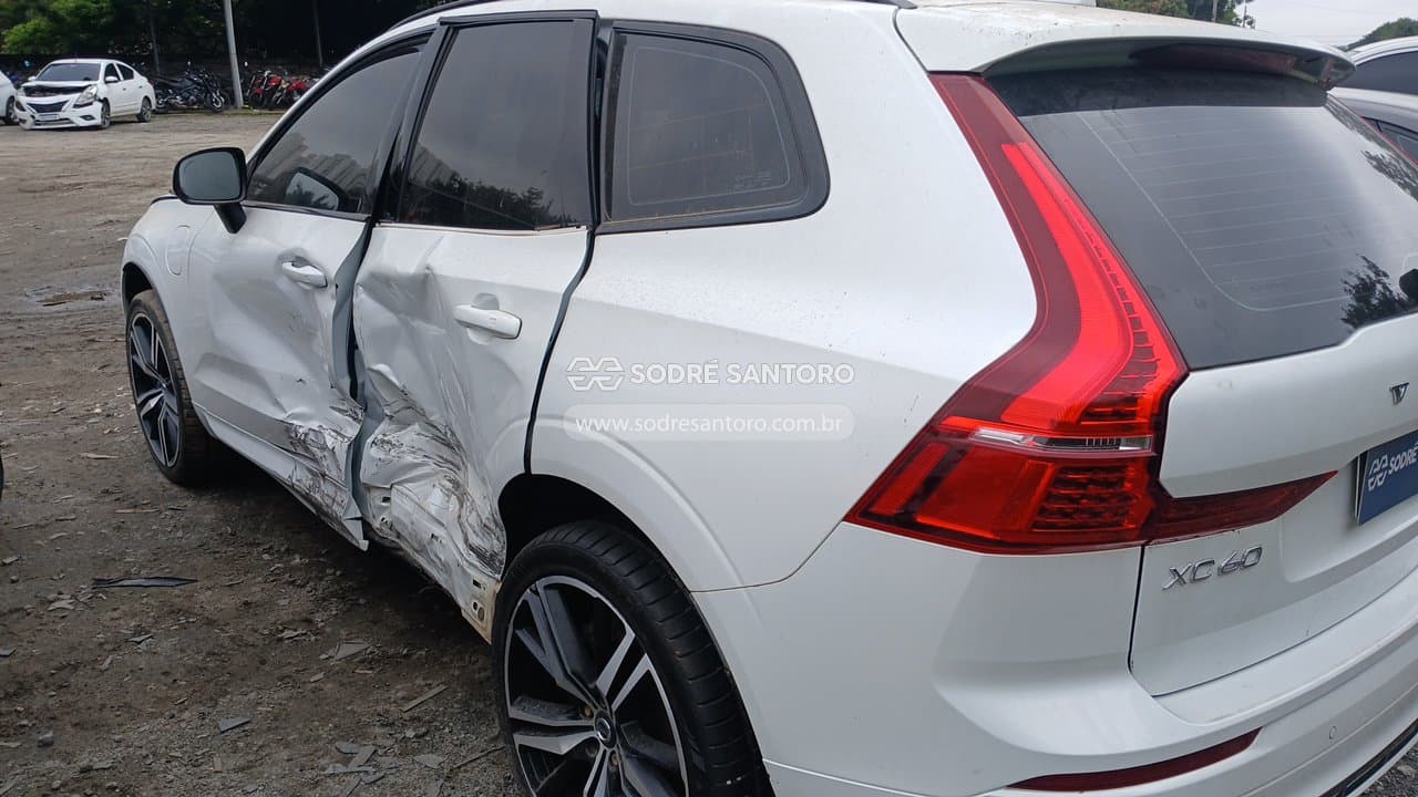 Volvo Xc60 T8 R-design 2020 — foto 11