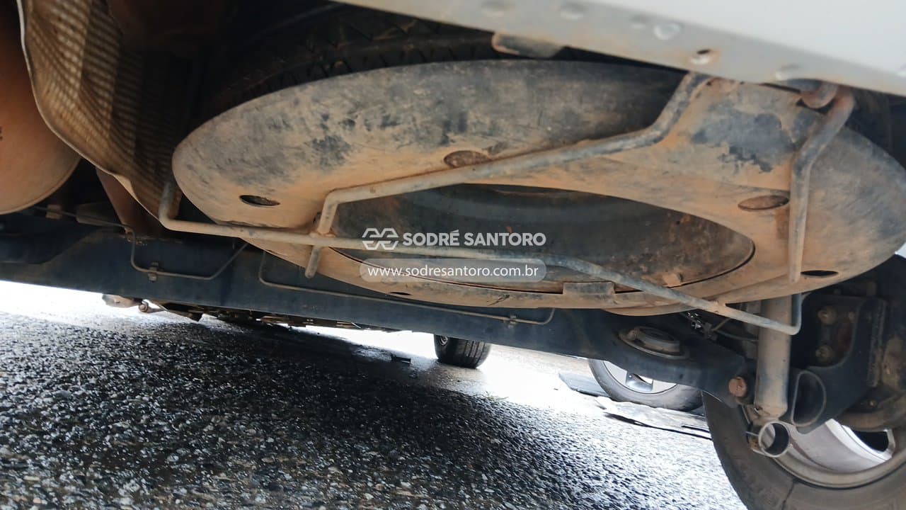 Renault Duster 4x2 2013 — foto 9